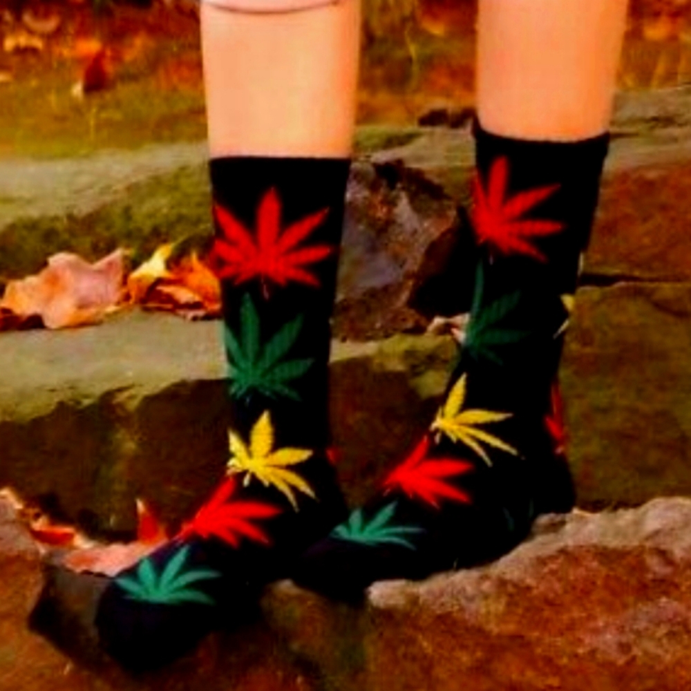 NWT Men's HUF Plantlife Crew Socks